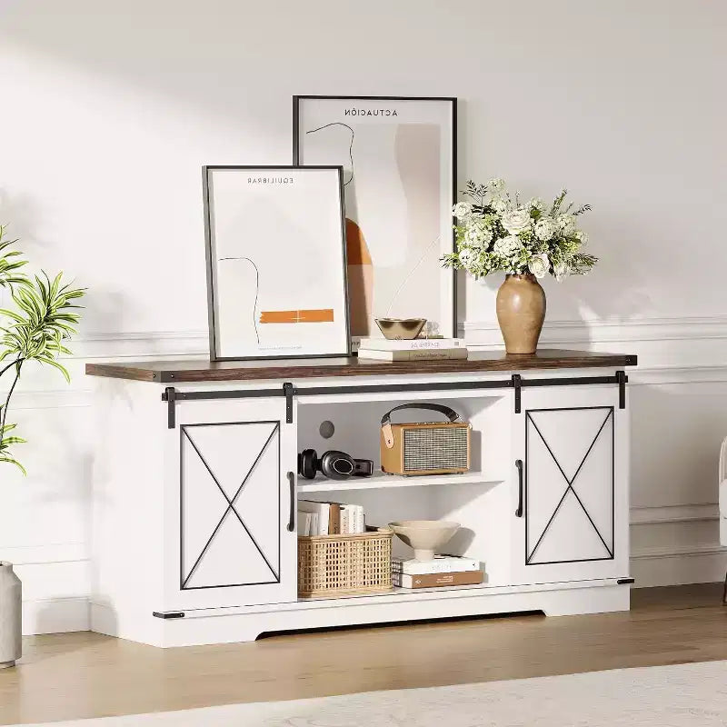 Meuble TV pour centre de divertissement 65 pouces avec portes coulissantes de grange et rangement, console multimédia TV avec étagère réglable pour salon