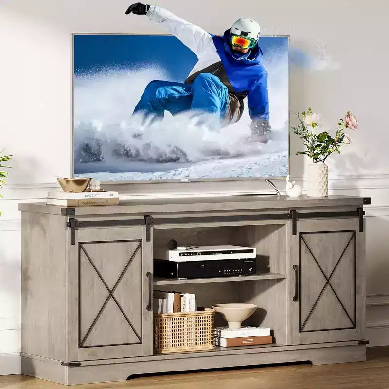 Meuble TV pour centre de divertissement 65 pouces avec portes coulissantes de grange et rangement, console multimédia TV avec étagère réglable pour salon