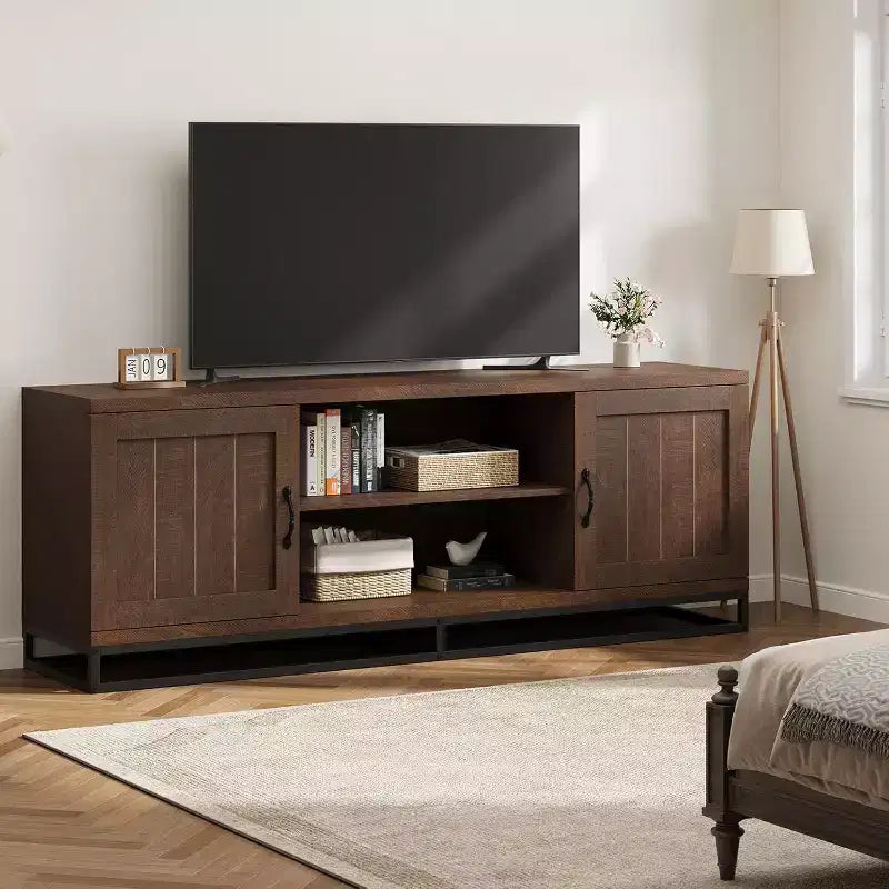 Meuble TV de style rustique pour téléviseurs de 75 pouces - Pieds en métal robustes et 2 étagères ouvertes, console multimédia en bois pour salon