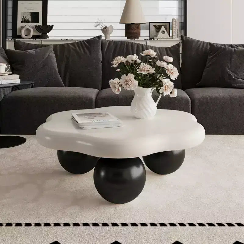 Table basse 35  avec pieds boule, table basse moderne et irrégulière pour salon, noire