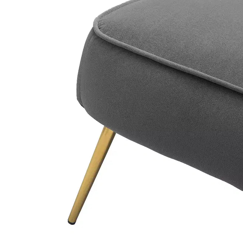 Fauteuil d'appoint en velours avec piètement en métal doré
